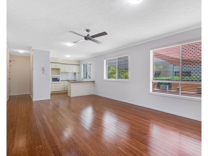 3/36-38 Dutton Street, Coolangatta QLD 4225
