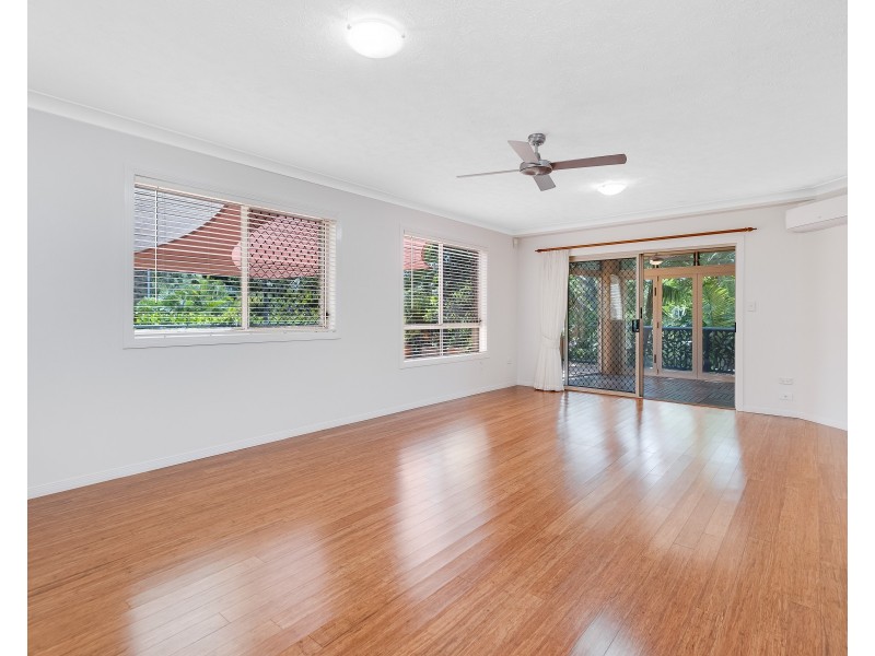 3/36-38 Dutton Street, Coolangatta QLD 4225