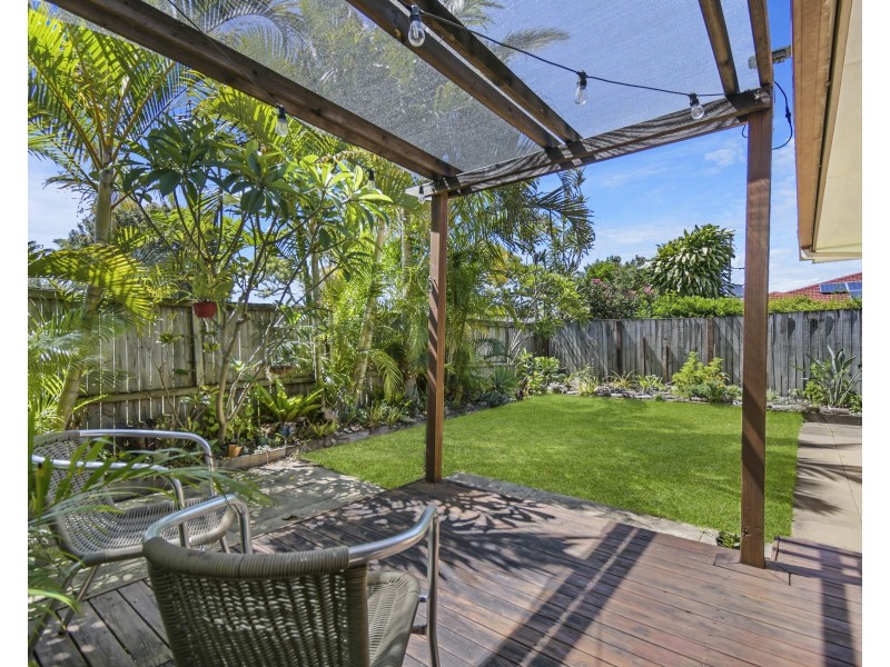 2/17 Blundell Boulevard, Tweed Heads South NSW 2486