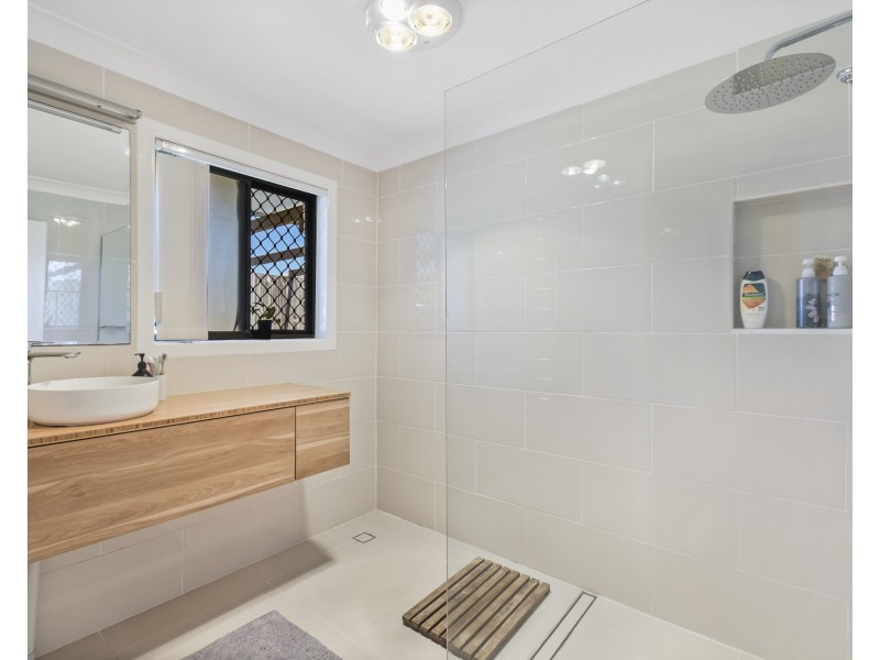 2/17 Blundell Boulevard, Tweed Heads South NSW 2486