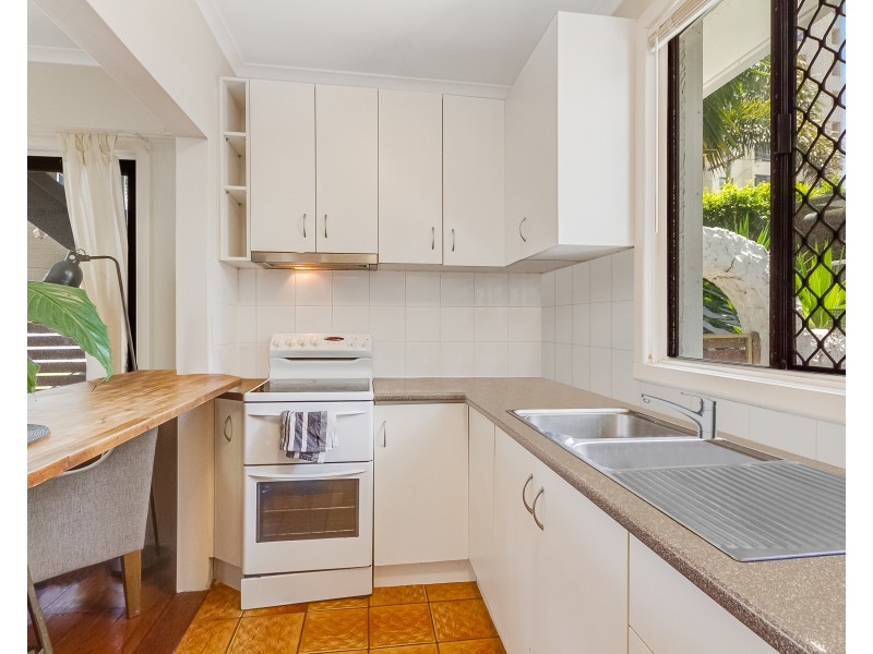 1/24 Eden Avenue, Coolangatta QLD 4225