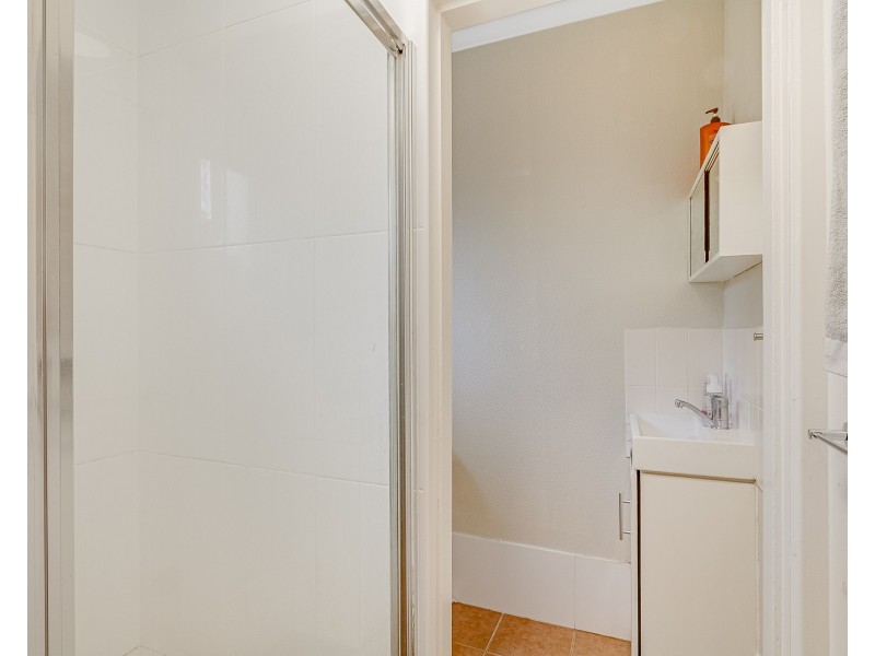 1/24 Eden Avenue, Coolangatta QLD 4225