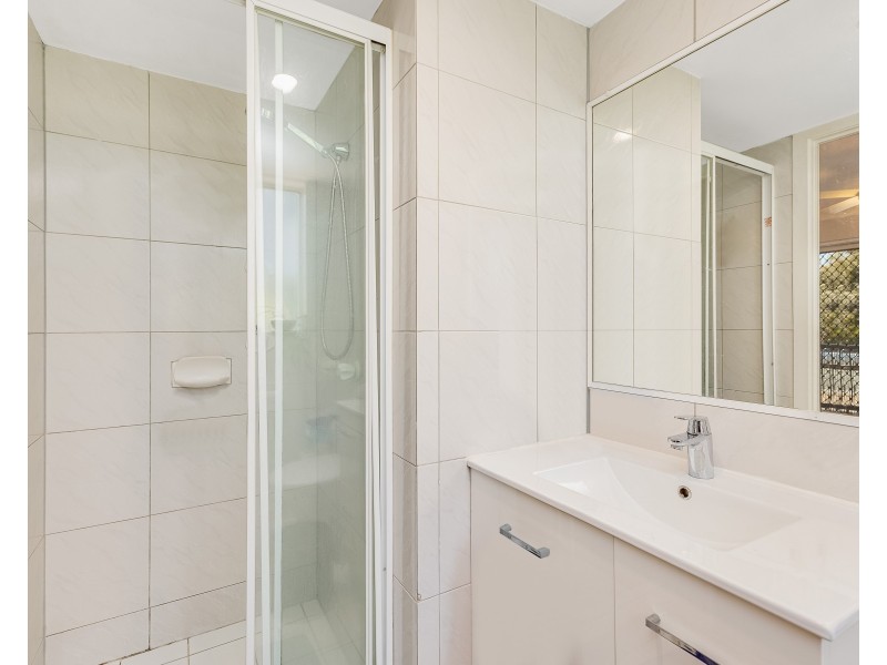 3/241 Golden Four Drive, Bilinga QLD 4225