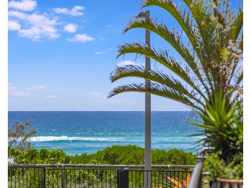 3/241 Golden Four Drive, Bilinga QLD 4225