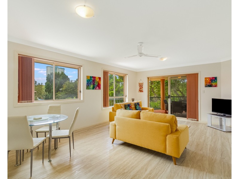 9/36-38 Dutton Street, Coolangatta QLD 4225