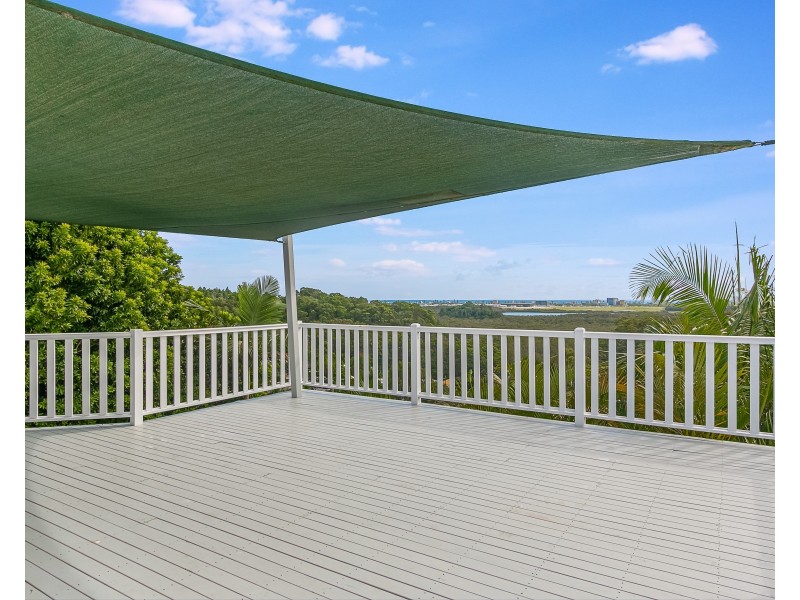 34 Myeerimba Parade, Tweed Heads West NSW 2485