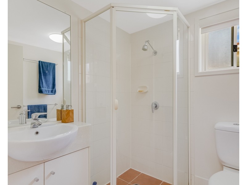 7/24-26 Dutton Street, Coolangatta QLD 4225