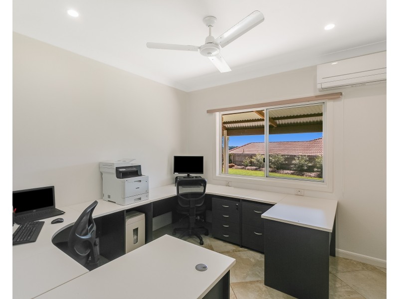 54 Champagne Drive, Tweed Heads South NSW 2486