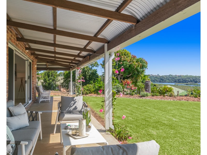 54 Champagne Drive, Tweed Heads South NSW 2486