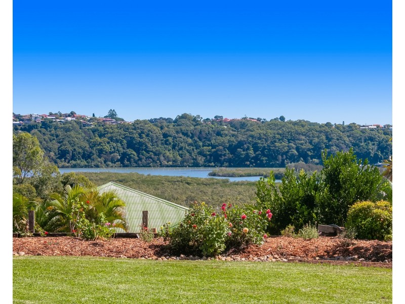 54 Champagne Drive, Tweed Heads South NSW 2486