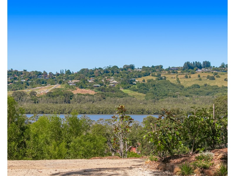 54 Champagne Drive, Tweed Heads South NSW 2486