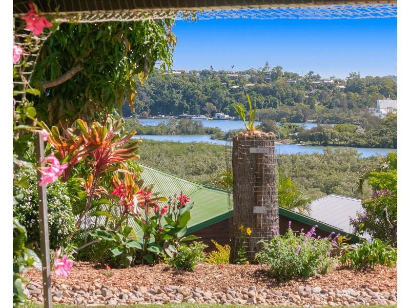 54 Champagne Drive, Tweed Heads South NSW 2486