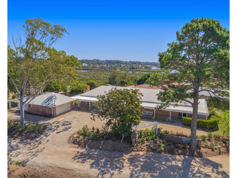 54 Champagne Drive, Tweed Heads South NSW 2486