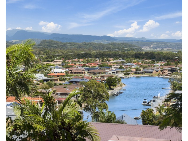 24 Leeward Terrace, Tweed Heads NSW 2485