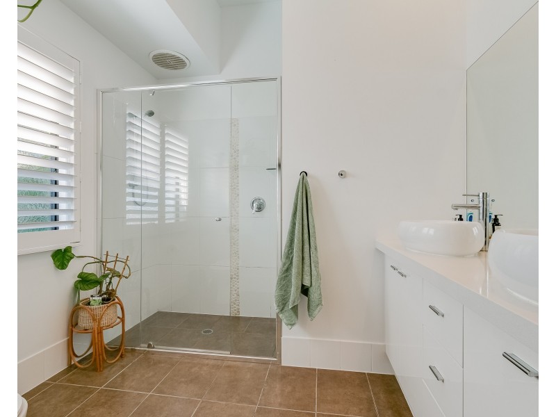 1/2057 Gold Coast Highway, Miami QLD 4220