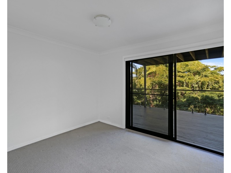 2 Elm Place, Banora Point NSW 2486