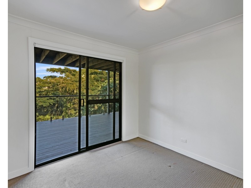 2 Elm Place, Banora Point NSW 2486