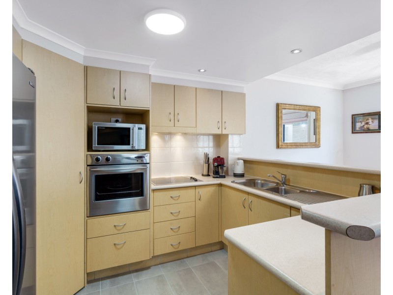 6/20-22 Dutton Street, Coolangatta QLD 4225