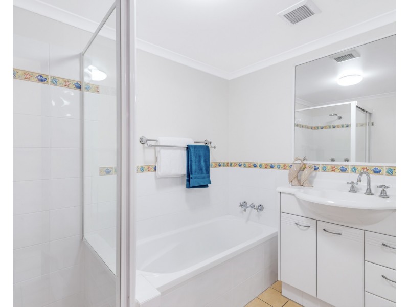 5/32-34 Dutton Street, Coolangatta QLD 4225