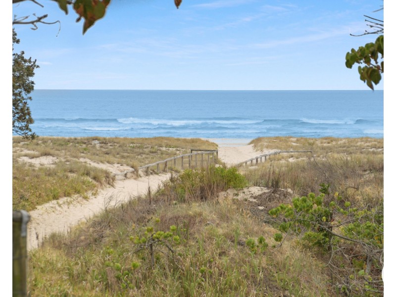 2/80 Pacific Parade, Bilinga QLD 4225