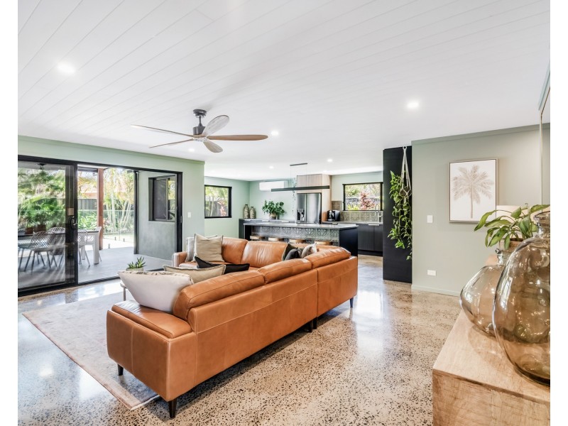 2/87 Jacaranda Avenue, Tweed Heads West NSW 2485