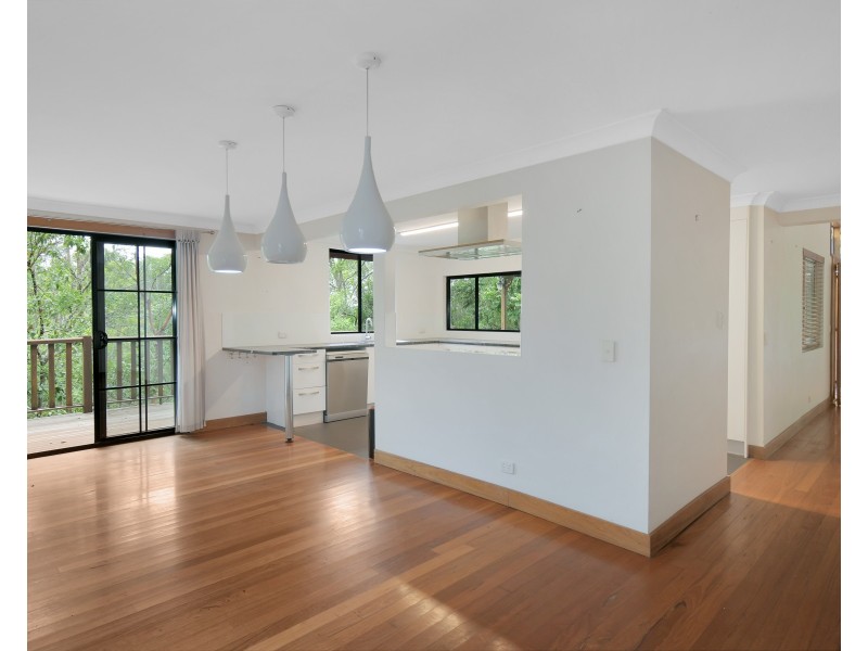 22 Evergreen Drive, Elanora QLD 4221