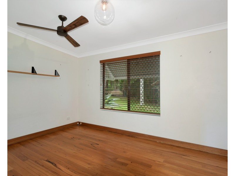 22 Evergreen Drive, Elanora QLD 4221