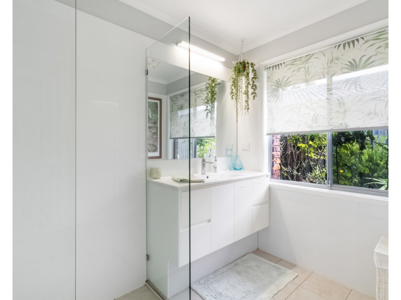 52 Plover Place, Tweed Heads West NSW 2485