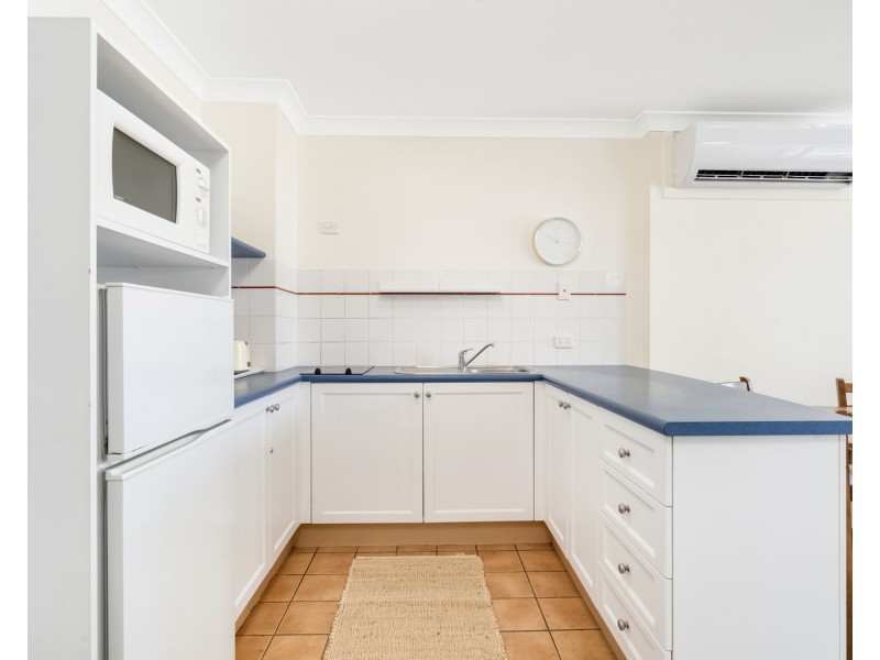 318/99 Griffith Street, Coolangatta QLD 4225