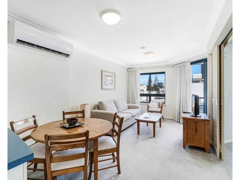 318/99 Griffith Street, Coolangatta QLD 4225