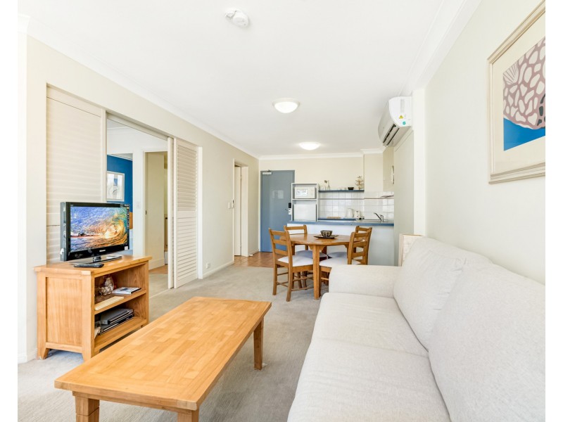 318/99 Griffith Street, Coolangatta QLD 4225