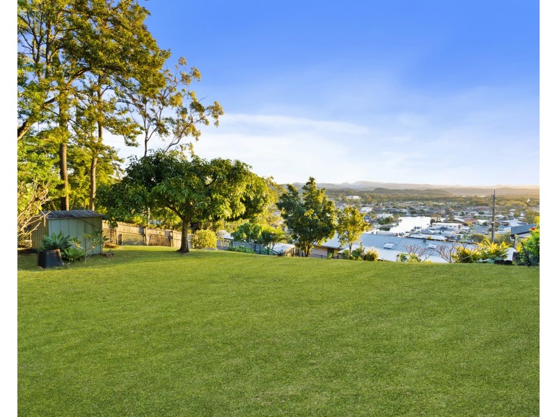 28 Leeward Terrace, Tweed Heads NSW 2485