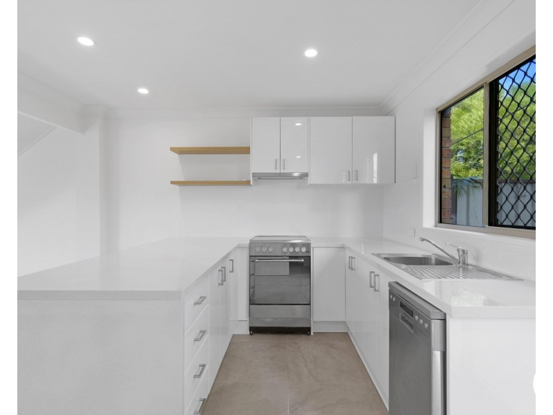 2/104 Kennedy Drive, Tweed Heads West NSW 2485