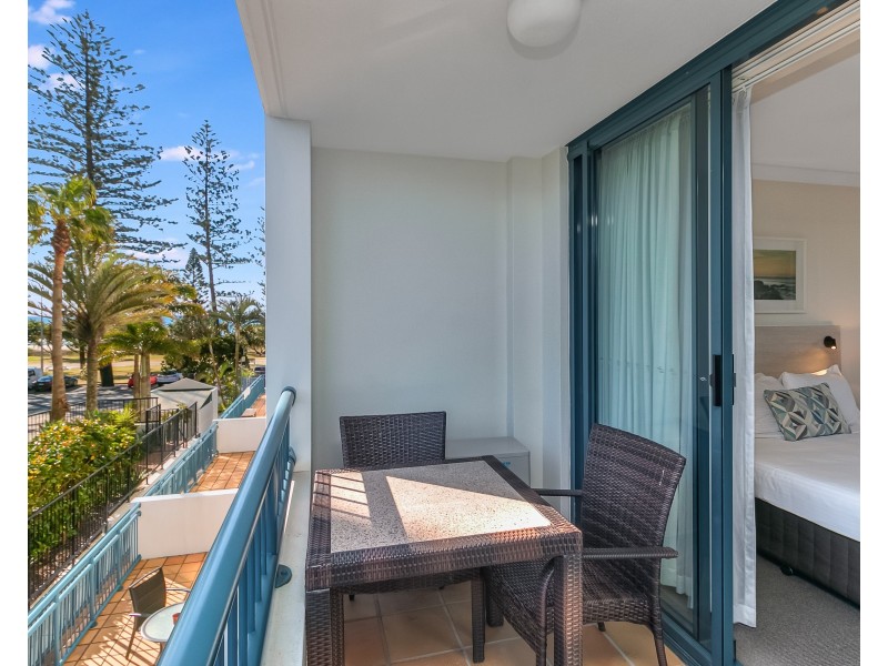 206/99 Griffith Street, Coolangatta QLD 4225