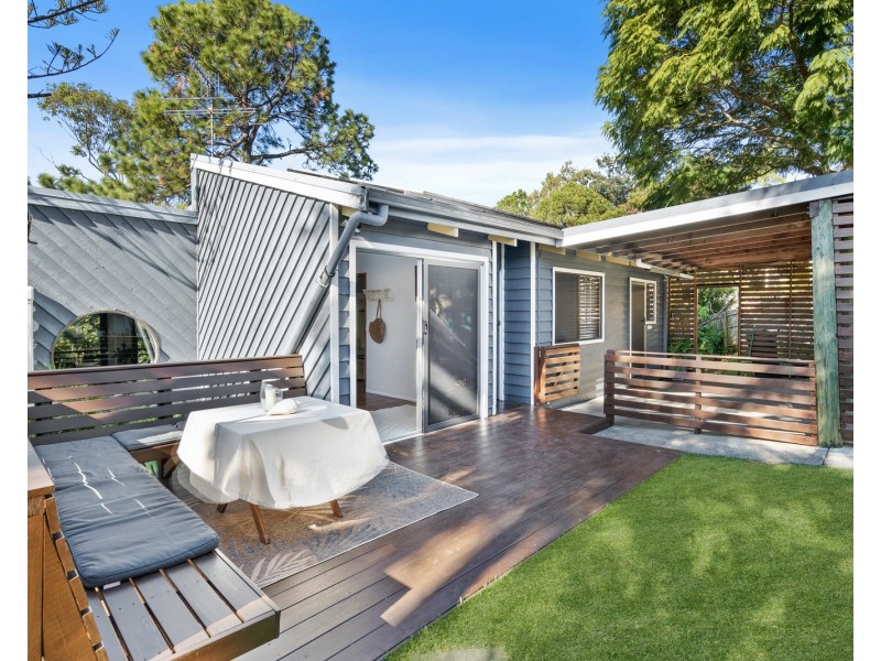 29 Bob Barnard Drive, Tugun QLD 4224