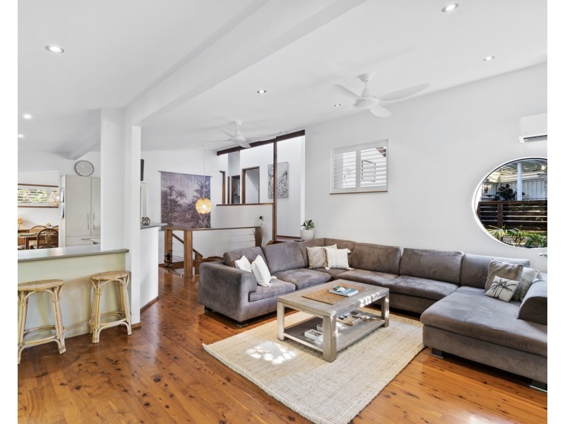 29 Bob Barnard Drive, Tugun QLD 4224