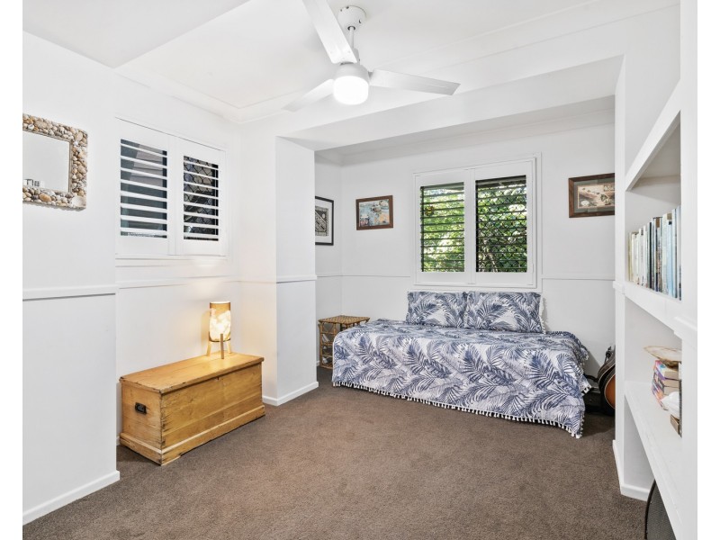 29 Bob Barnard Drive, Tugun QLD 4224