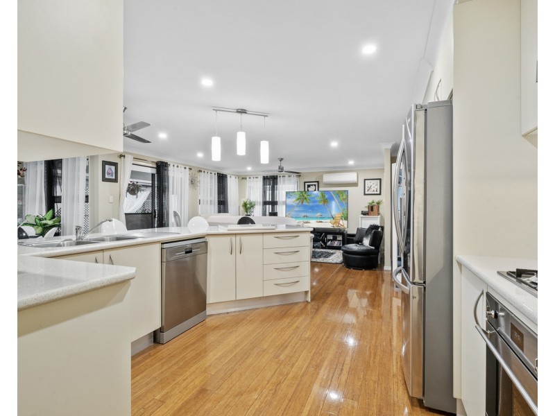 1 Firetail Street, Tweed Heads South NSW 2486