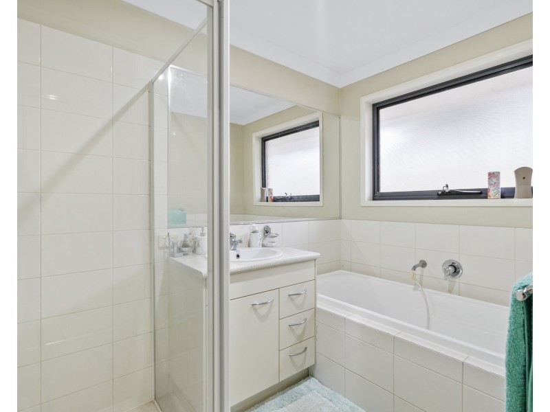 1 Firetail Street, Tweed Heads South NSW 2486