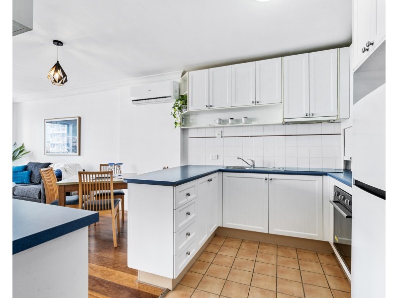 322/99 Griffith Street, Coolangatta QLD 4225