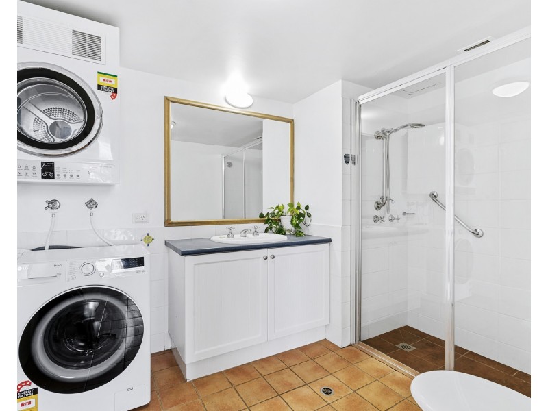 322/99 Griffith Street, Coolangatta QLD 4225