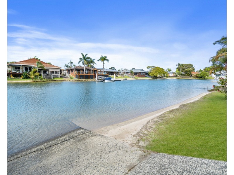 41 Plover Place, Tweed Heads West NSW 2485