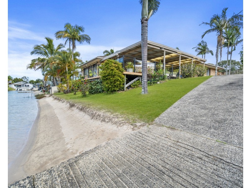 41 Plover Place, Tweed Heads West NSW 2485