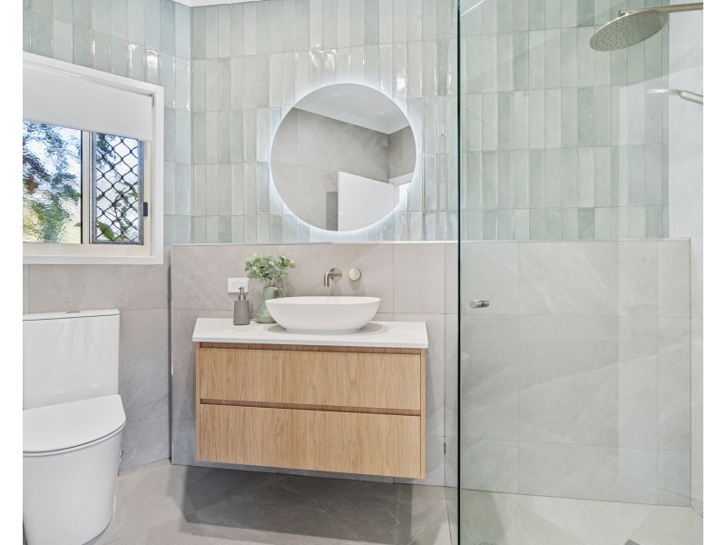 1/80 McLean Street, Coolangatta QLD 4225