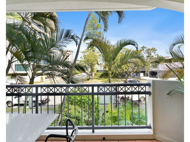 17/5-7 Hill Street, Coolangatta QLD 4225