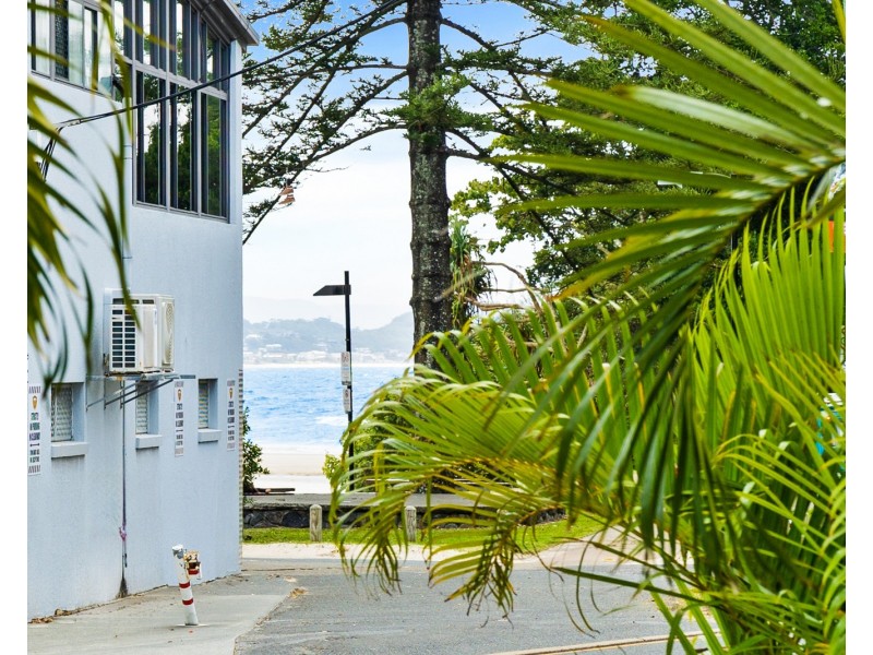17/5-7 Hill Street, Coolangatta QLD 4225