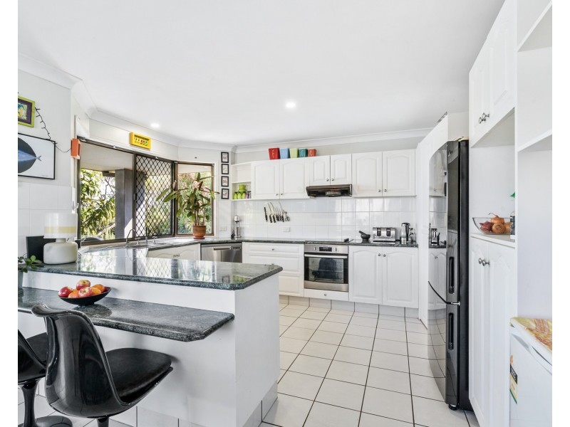 210 Kennedy Drive, Tweed Heads West NSW 2485
