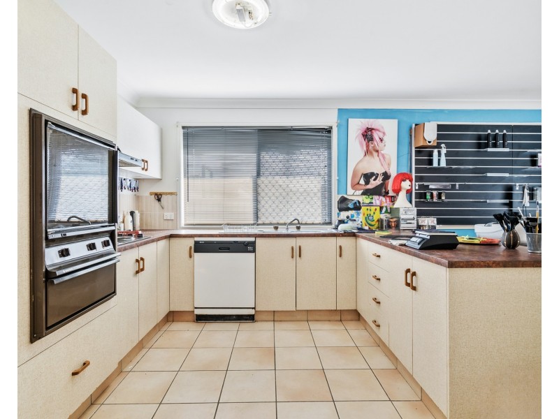 210 Kennedy Drive, Tweed Heads West NSW 2485