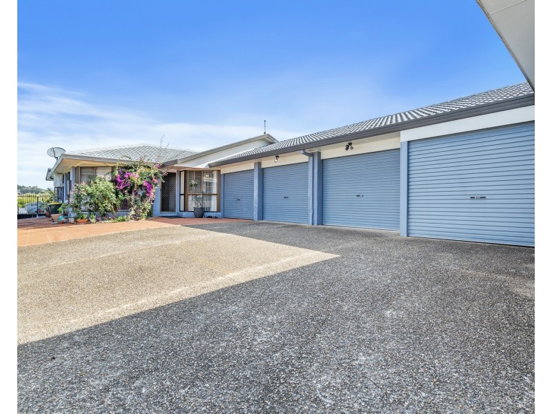 210 Kennedy Drive, Tweed Heads West NSW 2485