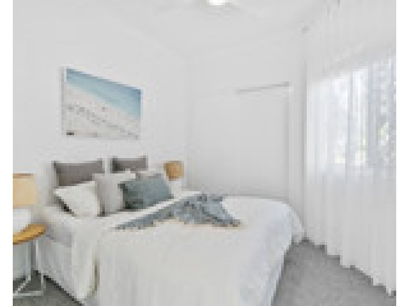 1/80 Mclean Street, Coolangatta QLD 4225